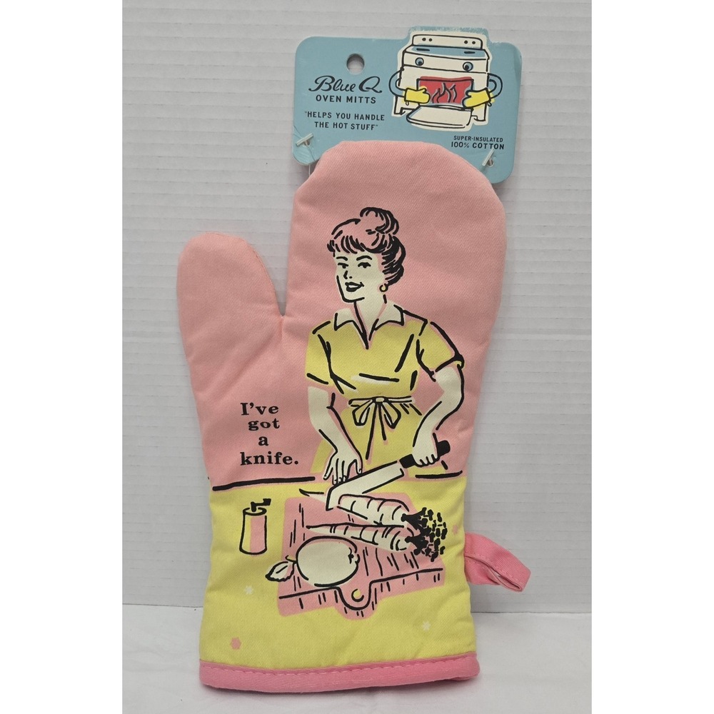 Blue Q Novelty Oven Mitt I've Got a Knife Pink Retro Pot Holder Funny Gift New
